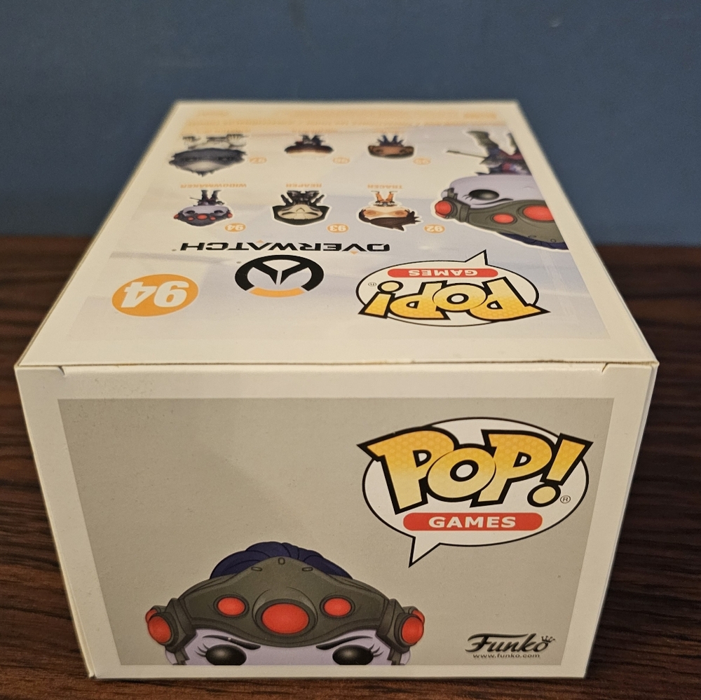 NIB Widowmaker Funko Pop - Picture 5 of 5
